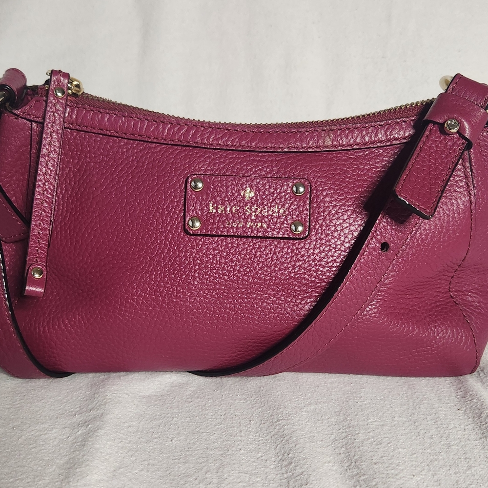 Kate Spade Raspberry Shoulder Bag with Sleek Design